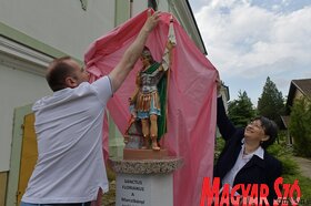 Szent Flórián szobrot avattak Csókán