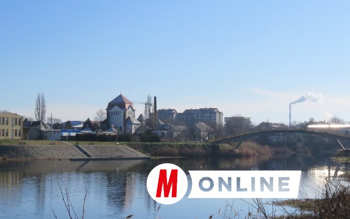 A nagybecskereki kikötő (Kecskés István felvétele) A nagybecskereki kikötő (Kecskés István felvétele)