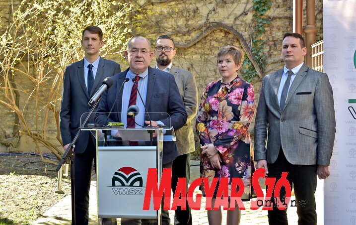 A VMSZ-nek összesen 33 önkormányzatban lesz jelöltje a következő helyhatósági választásokon (Fotó: Gergely Árpád) A VMSZ-nek összesen 33 önkormányzatban lesz jelöltje a következő helyhatósági választásokon (Fotó: Gergely Árpád)