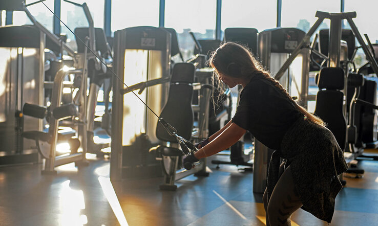 A mától látogatható edző- és fitnesztermekben különösen oda kell figyelni a rendszeres fertőtlenítésre (Ótos Annabella felvétele) A mától látogatható edző- és fitnesztermekben különösen oda kell figyelni a rendszeres fertőtlenítésre (Ótos Annabella felvétele)