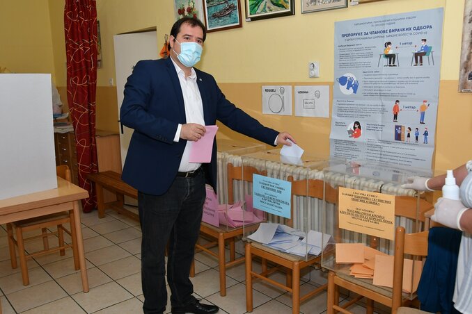 Fejsztámer Róbert (Fotó: Puskás Károly) Fejsztámer Róbert (Fotó: Puskás Károly)