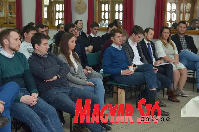 Vajdaság minden részéről érkeztek a résztvevők (Lakatos János felvétele) Vajdaság minden részéről érkeztek a résztvevők (Lakatos János felvétele)