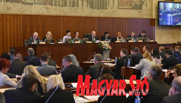 A területrendezési tervek és az egészségügyi programok kapcsán összhang uralkodott (Ótos András felvétele) A területrendezési tervek és az egészségügyi programok kapcsán összhang uralkodott (Ótos András felvétele)