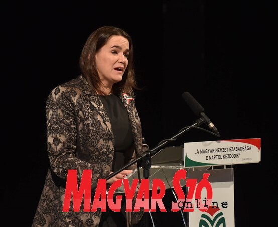 Novák Katalin család- és ifjúságügyért felelős államtitkár a szabadság fogalmáról szólva kiemelte, hogy a szabadságtól a legtöbbször apránként, szinte észrevétlenül fosztják meg az embereket (Fotó: Ótos András) Novák Katalin család- és ifjúságügyért felelős államtitkár a szabadság fogalmáról szólva kiemelte, hogy a szabadságtól a legtöbbször apránként, szinte észrevétlenül fosztják meg az embereket (Fotó: Ótos András)