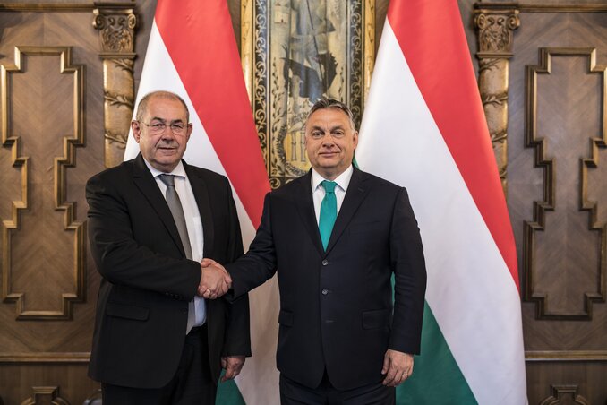 Pásztor Istvánt fogadja Orbán Viktor (fotó: MTI) Pásztor Istvánt fogadja Orbán Viktor (fotó: MTI)