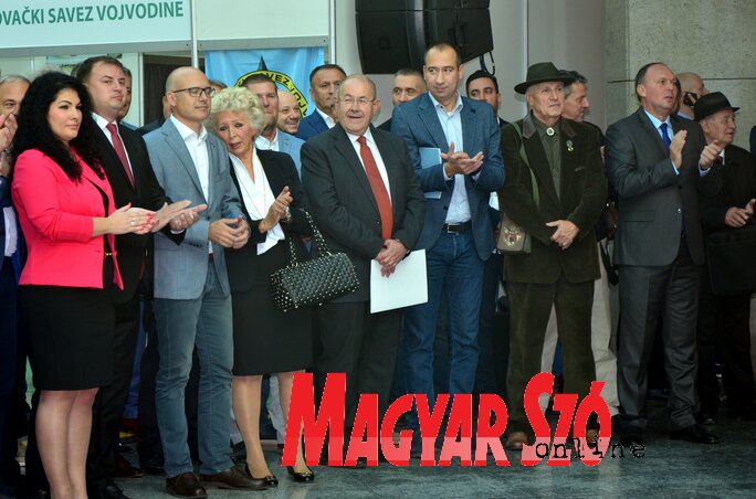 Pásztor István középen, mellette jobbról Vuk Radojević, Miloš Vučević balról a harmadik (Fotó: Dávid Csilla) Pásztor István középen, mellette jobbról Vuk Radojević, Miloš Vučević balról a harmadik (Fotó: Dávid Csilla)