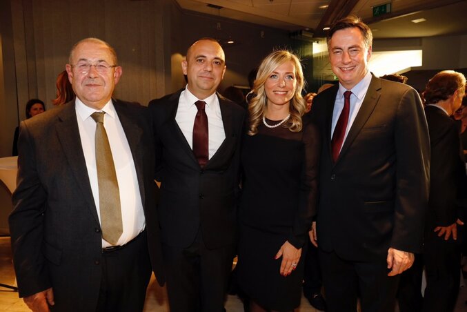 Pásztor István, Đorđe Milićević, Ana Hrustanović és David McAllister (Fotó: vojvodina.gov.rs) Pásztor István, Đorđe Milićević, Ana Hrustanović és David McAllister (Fotó: vojvodina.gov.rs)