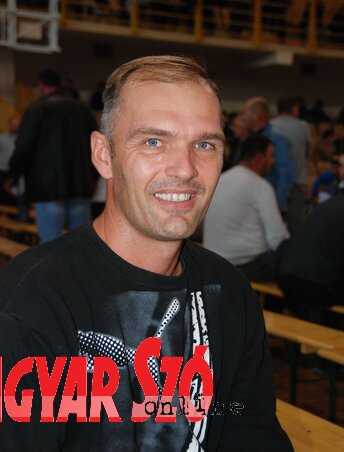 Szecsei Róbert, Tornyos (Homolya Horváth Ágnes felvétele) Szecsei Róbert, Tornyos (Homolya Horváth Ágnes felvétele)