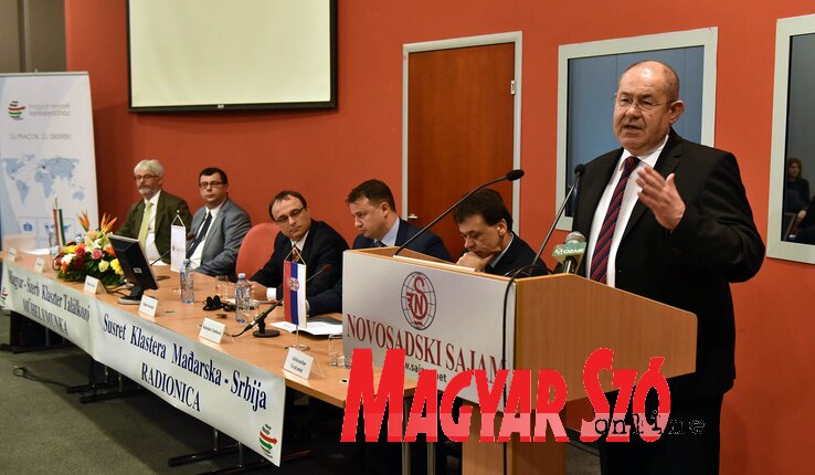 Pásztor István: Vajdaságban a legtovább a fémipari klaszter jutott el (Fotó: Pásztor István) Pásztor István: Vajdaságban a legtovább a fémipari klaszter jutott el (Fotó: Pásztor István)