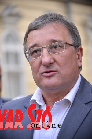 Nyilas Mihály (Molnár Edvárd felvétele) Nyilas Mihály (Molnár Edvárd felvétele)