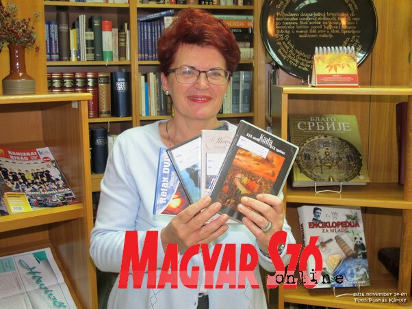 Vörös Anna, a könyvtár megbízott igazgatónője (Puskás Károly felvétele) Vörös Anna, a könyvtár megbízott igazgatónője (Puskás Károly felvétele)