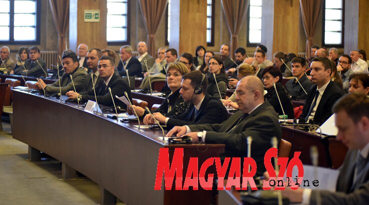 A magyarországi tapasztalatok átültethetőek a szerbiai üzleti életbe (Ótos András felvétele) A magyarországi tapasztalatok átültethetőek a szerbiai üzleti életbe (Ótos András felvétele)