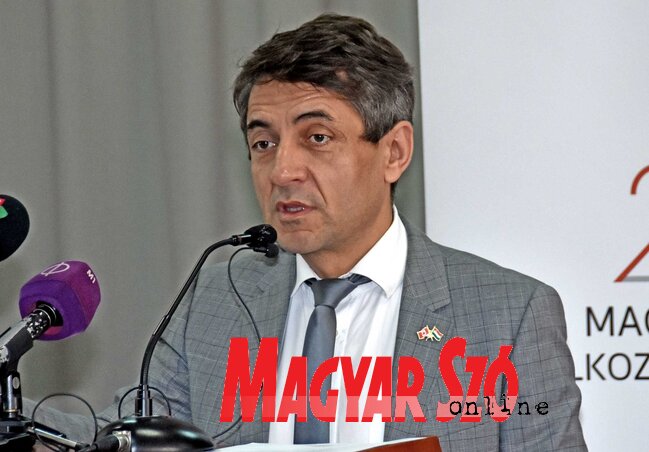 Potápi Árpád János: A nemzetpolitika lehetőséget próbál biztosítani a külhoni magyarok számára, hogy szülőföldjükön is teljes magyar életet élhessenek (Gergely Árpád felvétele) Potápi Árpád János: A nemzetpolitika lehetőséget próbál biztosítani a külhoni magyarok számára, hogy szülőföldjükön is teljes magyar életet élhessenek (Gergely Árpád felvétele)