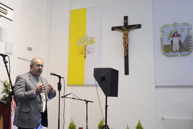 Pásztor István: A vajdasági magyarság és a nemzet nagy utat tett meg 1944-45-től idáig Pásztor István: A vajdasági magyarság és a nemzet nagy utat tett meg 1944-45-től idáig