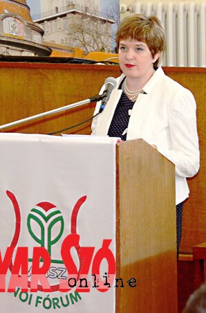 Kovács Elvira, a VMSZ Női Fórumának elnöke (fotó: Gergely Árpád) Kovács Elvira, a VMSZ Női Fórumának elnöke (fotó: Gergely Árpád)