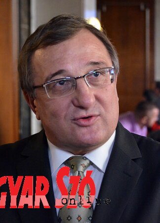 Nyilas Mihály (Ótos András felvétele) Nyilas Mihály (Ótos András felvétele)