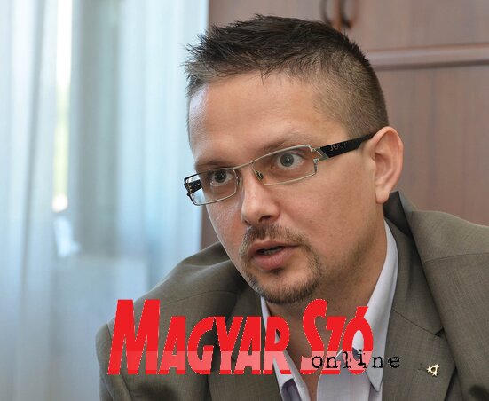 Juhász Bálint: A program megvalósulása vissza tudja adni a hitet és reményt arra, hogy itthon is lehet boldogulni (Fotó: Ótos András) Juhász Bálint: A program megvalósulása vissza tudja adni a hitet és reményt arra, hogy itthon is lehet boldogulni (Fotó: Ótos András)