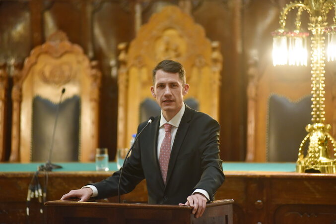 Dr. Pásztor Bálint Dr. Pásztor Bálint