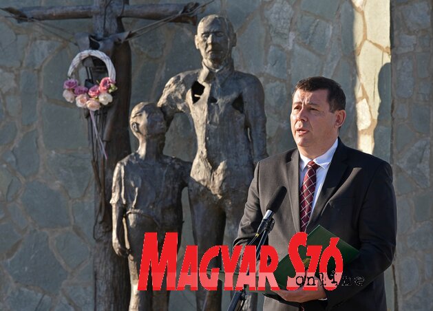 Dr. Pintér Attila, Magyarország belgrádi nagykövete (Fotó: Ótos András) Dr. Pintér Attila, Magyarország belgrádi nagykövete (Fotó: Ótos András)