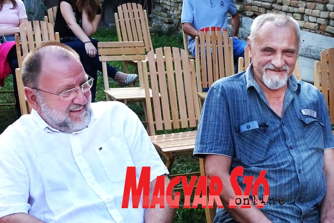 A TAKT. díjas dr. Nagy Imre és Kurcinák Ferenc (Fotó: Góbor Béla) A TAKT. díjas dr. Nagy Imre és Kurcinák Ferenc (Fotó: Góbor Béla)