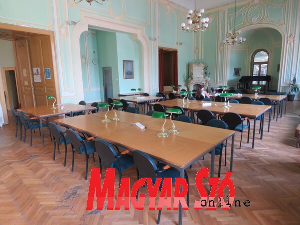 A mostani olvasóterem kulturális rendezvények színtere lesz (Fotó: Patyi Szilárd) A mostani olvasóterem kulturális rendezvények színtere lesz (Fotó: Patyi Szilárd)