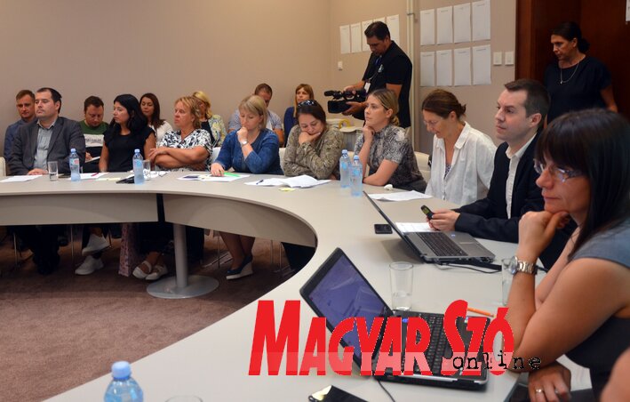 Az idén előkészítő, jövőre tematikus üléseket szerveznek az új IPA-projektumok meghatározása céljból(Dávid Csilla felvétele) Az idén előkészítő, jövőre tematikus üléseket szerveznek az új IPA-projektumok meghatározása céljból(Dávid Csilla felvétele)