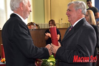 A Pro Urbe életműdíjat Zenta polgármestere adta át (Gergely József felvétele)
