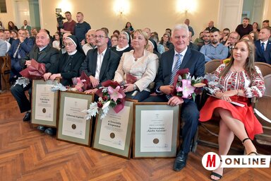 Átadták Magyarkanizsa idei nyilvános elismeréseit