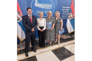 A négy Topolya községbeli tanintézmény vezetője a tartományi kormány épületében