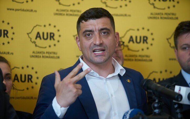 A közvélemény-kutatások szerint George Simion mintegy 40 százalékos támogatottságot élvez (Euractiv) A közvélemény-kutatások szerint George Simion mintegy 40 százalékos támogatottságot élvez (Euractiv)