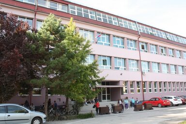A Nikola Tesla Általános Iskola épületében szervezik meg az akciót