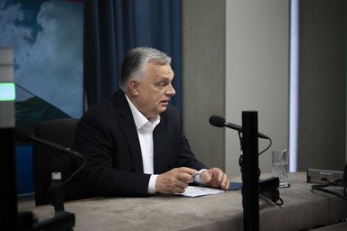 Orbán Viktor miniszterelnök: Próbáljuk visszarángatni a földre az árakat (MTI/Miniszterelnöki Kommunikációs Főosztály)