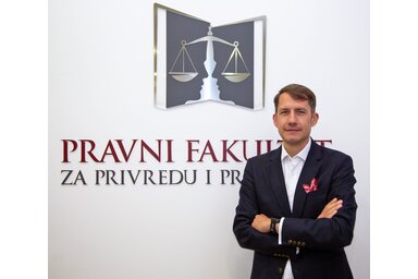 Dr. Pásztor Bálint Facebook-oldala