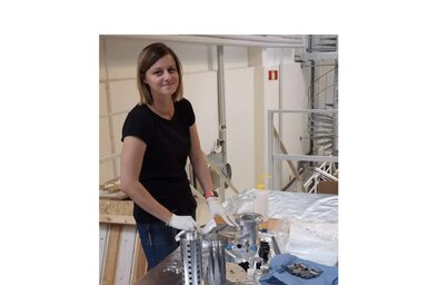 Kísérlet közben Jyväskyläban, a laboratóriumban (Fotó: Koszorús Ágota archívuma)