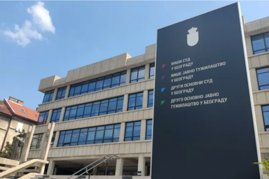 A Felső Ügyészség megerősítette, hogy korrupcióellenes osztályának meghagyására a rendőrség 18 vállalattulajdonost, felelős személyt tartóztatott le (Beta)