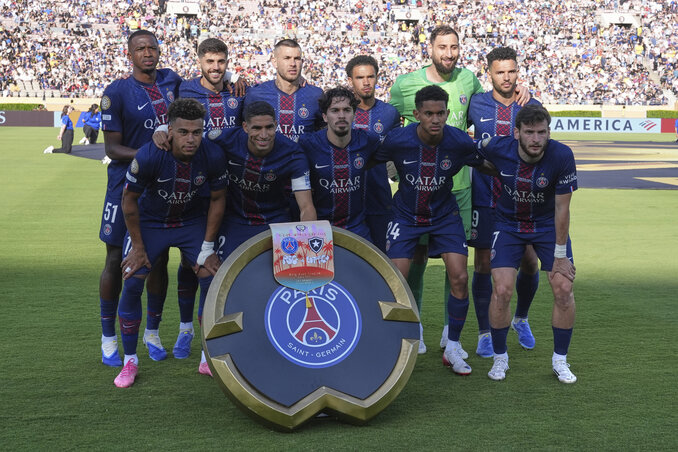 Luis Enrique csapata csoportelsőként jutott tovább Luis Enrique csapata csoportelsőként jutott tovább