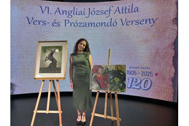 Az első helyezés mellett elnyerte a verseny fődíját is, az Angliai József Attila-díjat (Vajda Noa Pálma archívuma)