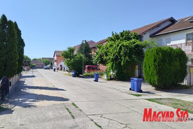 Az utca a korrupcióellenes tanács 2012-ben elhunyt elnökének nevét viseli / Patyi Szilárd felvétele