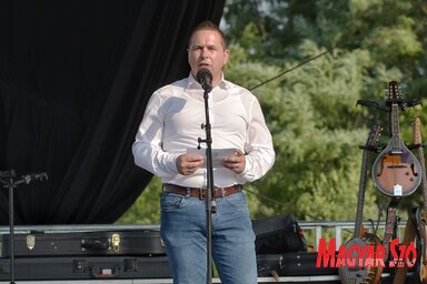 Ótott Róbert, a tartományi kormány alelnöke nyitotta meg a rendezvényt (Gergely Árpád felvétele)