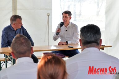 A hallgatóság ezúttal nem csak a politikust, hanem a magánembert is hallgatta (Gergely Árpád felvétele)