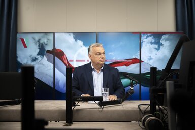 A magyar miniszterelnök szavai szerint egészséges és történelmileg megalapozott önbizalommal vág neki majd a kampánynak (Fotó: MTI)