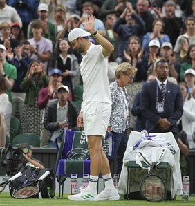 Grigor Dimitrov kiváló kezdés után sérülés miatt feladta a meccset (Fotó: Beta/AP)