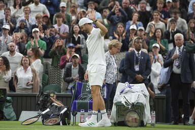 Grigor Dimitrov kiváló kezdés után sérülés miatt feladta a meccset (Fotó: Beta/AP)