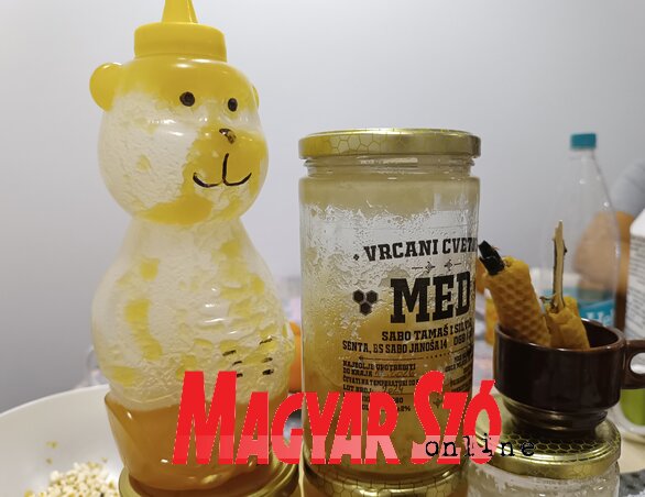 A helyi méz több mint finomság, bizalom és kézműves munka is van mögötte (Gruik Zsuzsa felvétele)