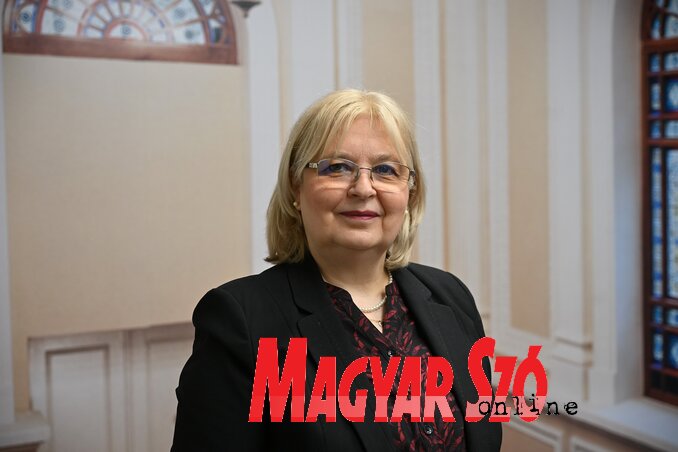 Dr. Pintér Krekić Valéria (Fotó: Molnár Edvárd felvétele) Dr. Pintér Krekić Valéria (Fotó: Molnár Edvárd felvétele)