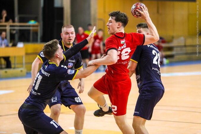 Veszprémi csapattársai szavazatai alapján ő lett a gárda „asszisztkirálya” (Fotó: facebook.com/VeszpremHandballAcademy) Veszprémi csapattársai szavazatai alapján ő lett a gárda „asszisztkirálya” (Fotó: facebook.com/VeszpremHandballAcademy)
