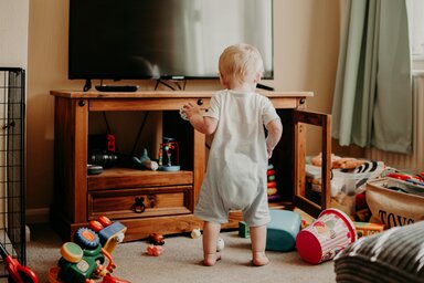 Amikor az anyuka azt hiszi, most már kicsit könnyebb lesz, akkor egy másfajta káosz köszönt be: onnantól fogva minden szanaszét lesz körülöttünk (Fotó: Pexels)