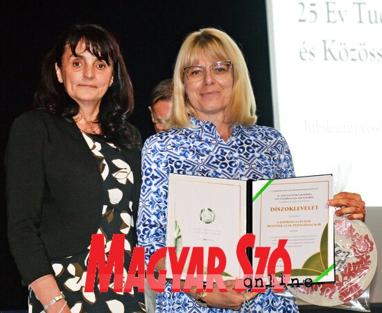 Lukács Gabriellával, a VMPE elnökével (Dávid Csilla felvétele) Lukács Gabriellával, a VMPE elnökével (Dávid Csilla felvétele)