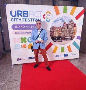 Mikusák István a wrocławi konferencián (Forrás: Facebook)