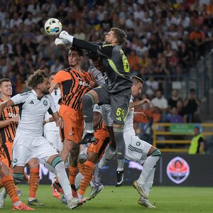 Bartolomej Dragowski, a Panathinaikos kapusa hősiesen helytállt (Fotó: facebook.com/fcshakhtar)